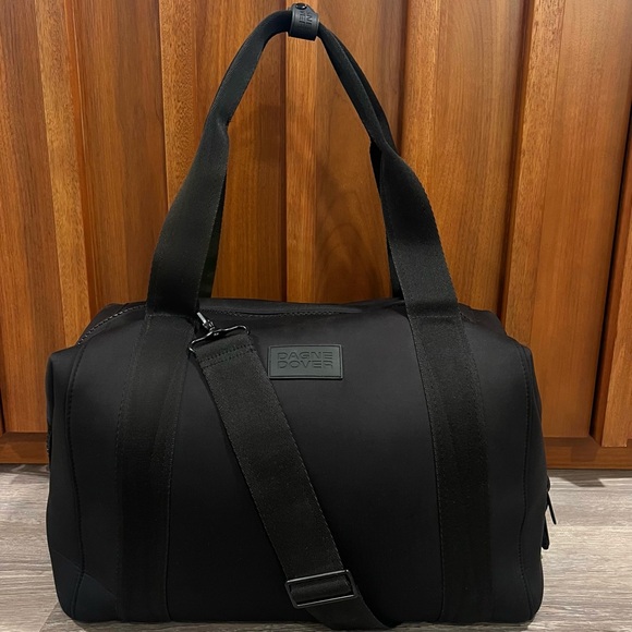 SOLD DAGNE DOVER Large Black Landon Neoprene Carryall Travel Bag EUC! - Picture 2 of 15